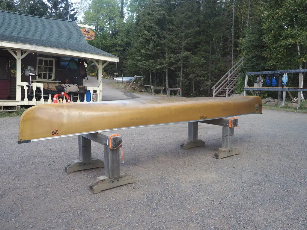 Canoe 37 for sale: Quetico 185